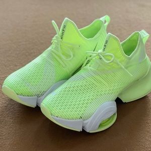 Nike Women's Air Zoom SuperRep
Training Shoes